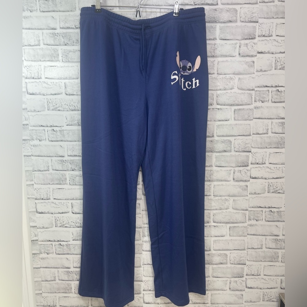 Disney’s Stitch Wide Leg Drawstring Plus Size Sweatpants 1X NWOT